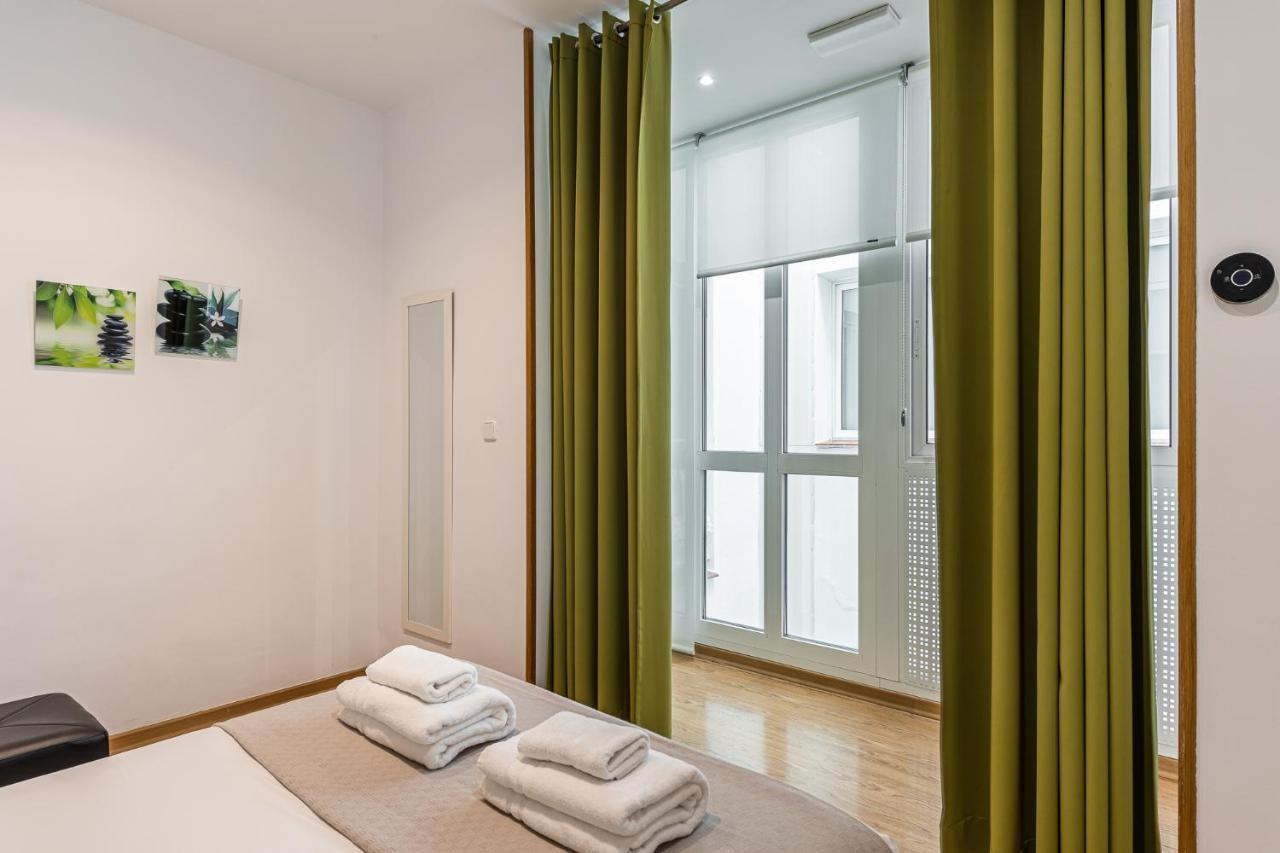 Waou Apartamentos En Sol Confort 7 Madrid Ngoại thất bức ảnh