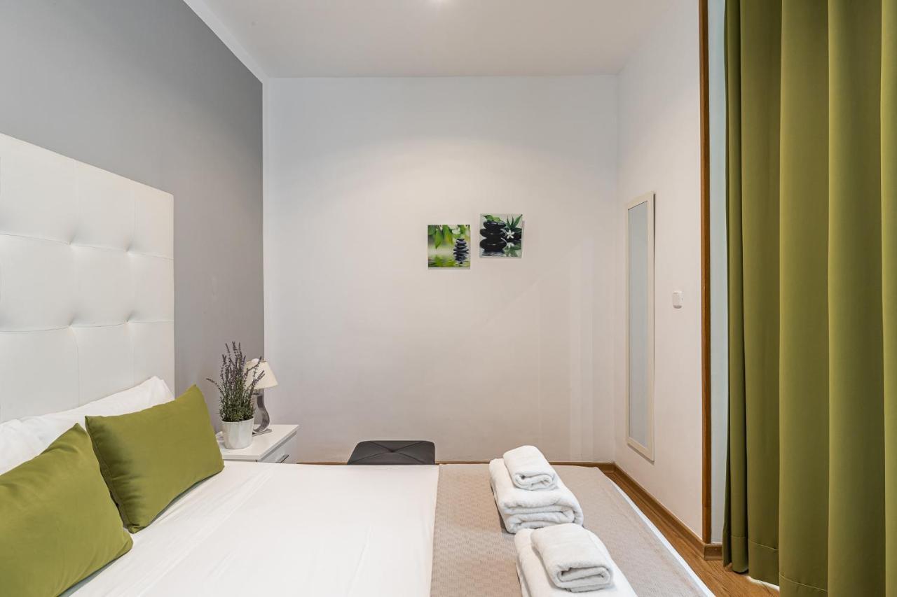 Waou Apartamentos En Sol Confort 7 Madrid Ngoại thất bức ảnh
